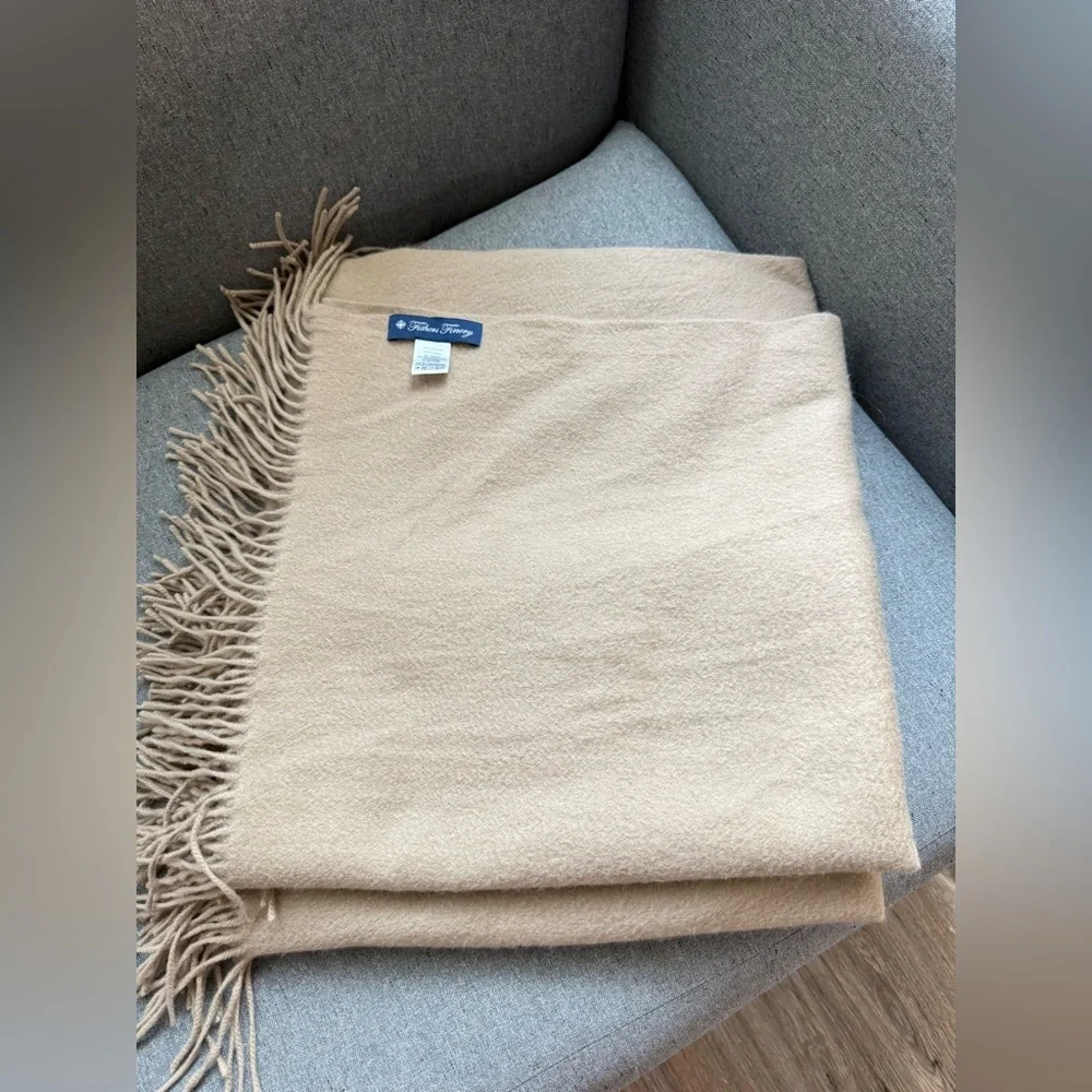 Cozy Fishers Finery 100% Pure Cashmere Fringe Throw, 445 GSM Weigh Warm Sand